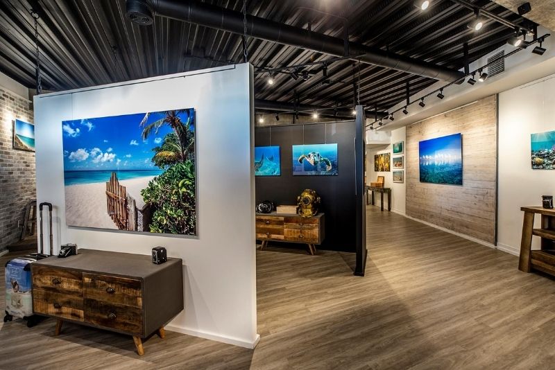 Brilliant Studios Gallery, Turks and Caicos