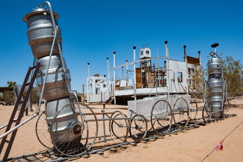 Noah Purifoy Outdoor Desert Art Museum, Palm Springs