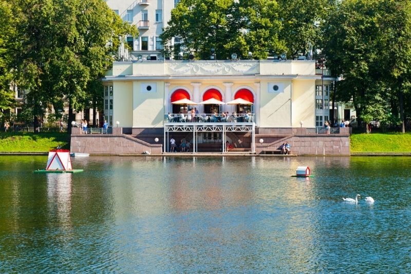 Patriarch's Ponds, Moscow