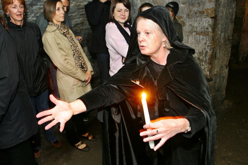 ghost tours in Manchester