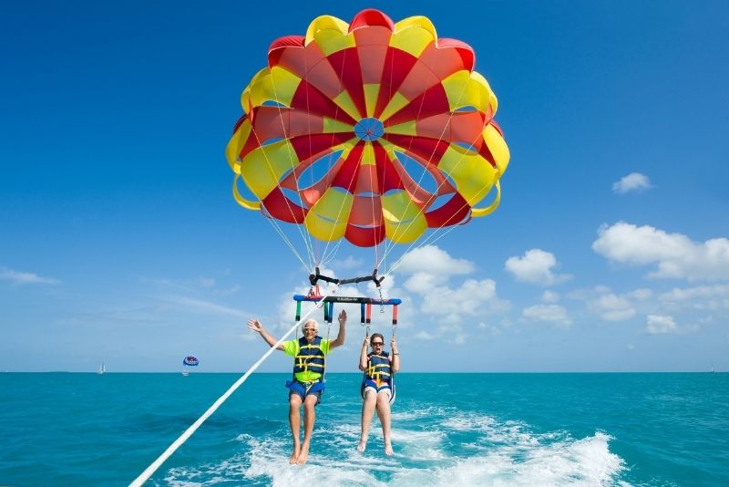 parasailing in Hilton Head Island