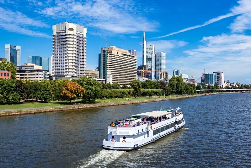 boat tours in Frankfurt