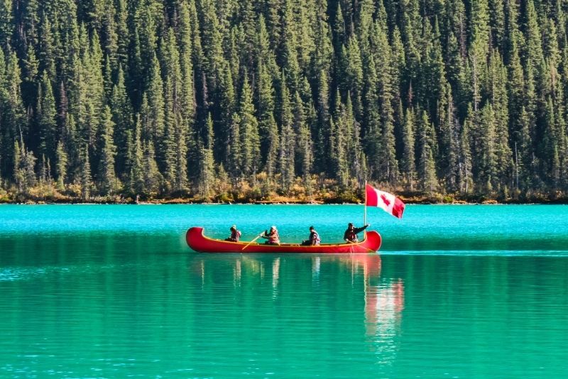 canoeing in Banff
