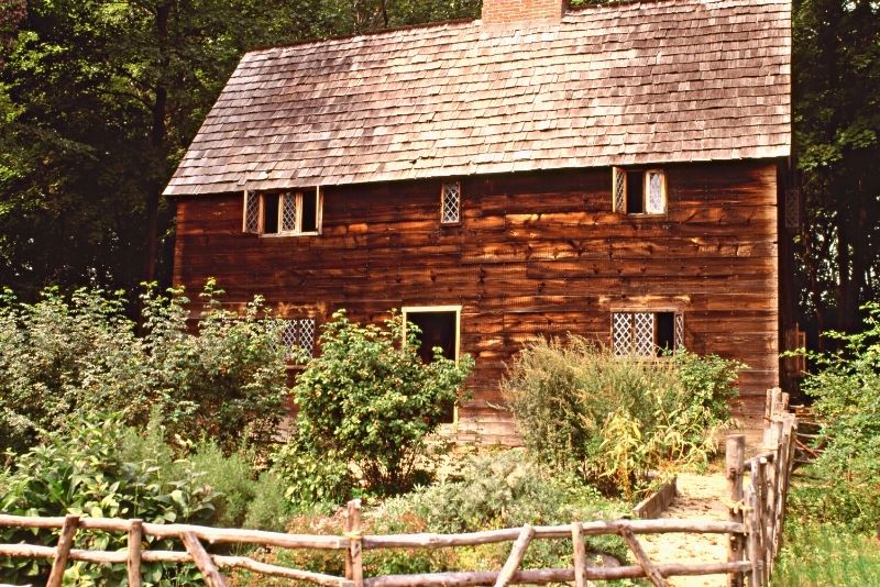 Pioneer Village in Salem