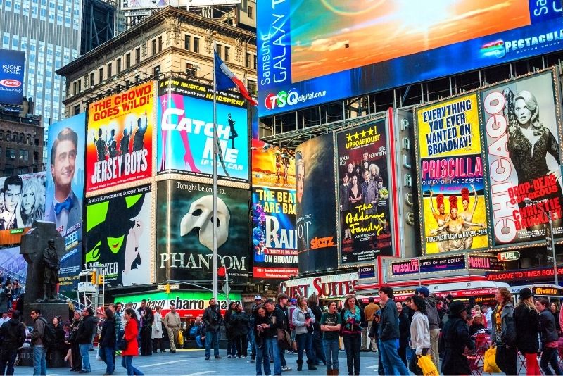 47 Fun Things to Do in Times Square, NYC - TourScanner