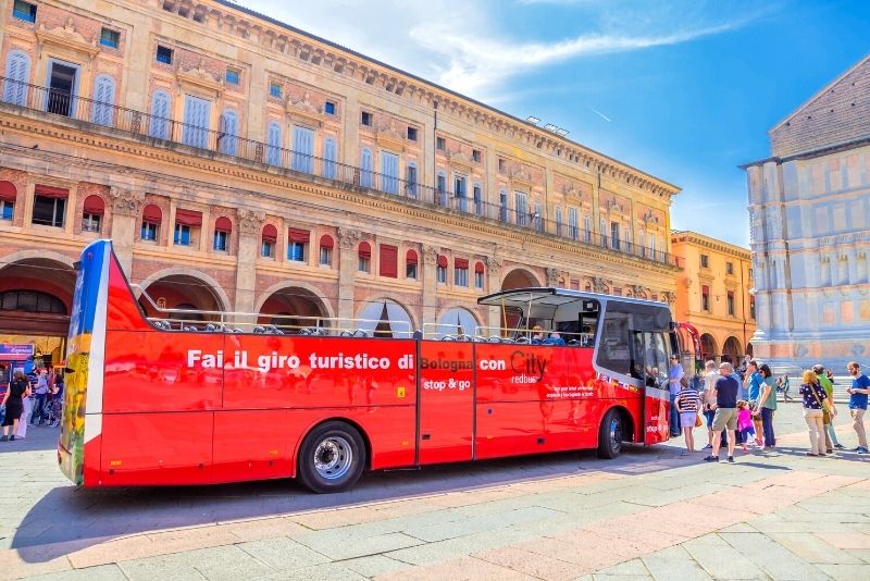 Bus Tour in Bologna