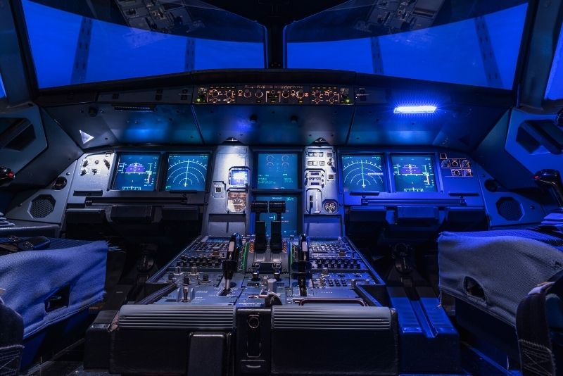 Flightdeck Flight Simulation Center, Orange County