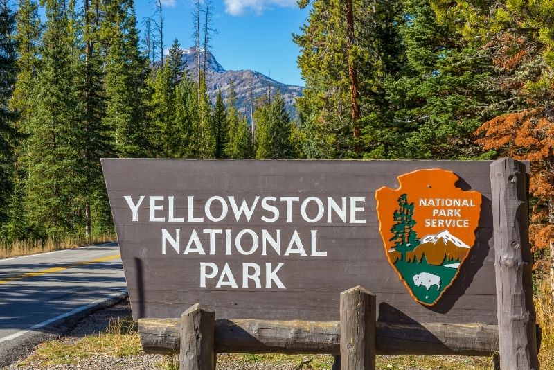 things to do in Yellowstone National Park