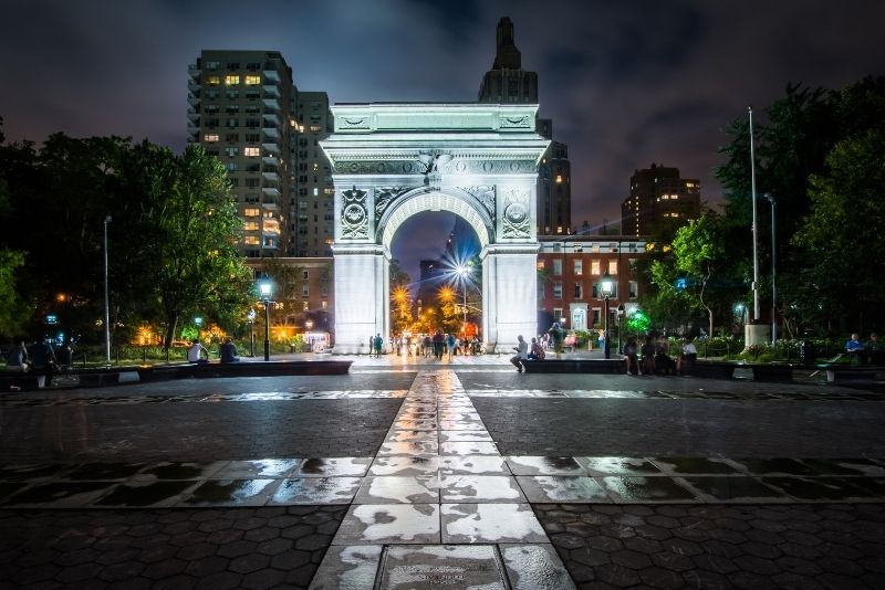 ghost tour in Greenwich Village, New York City