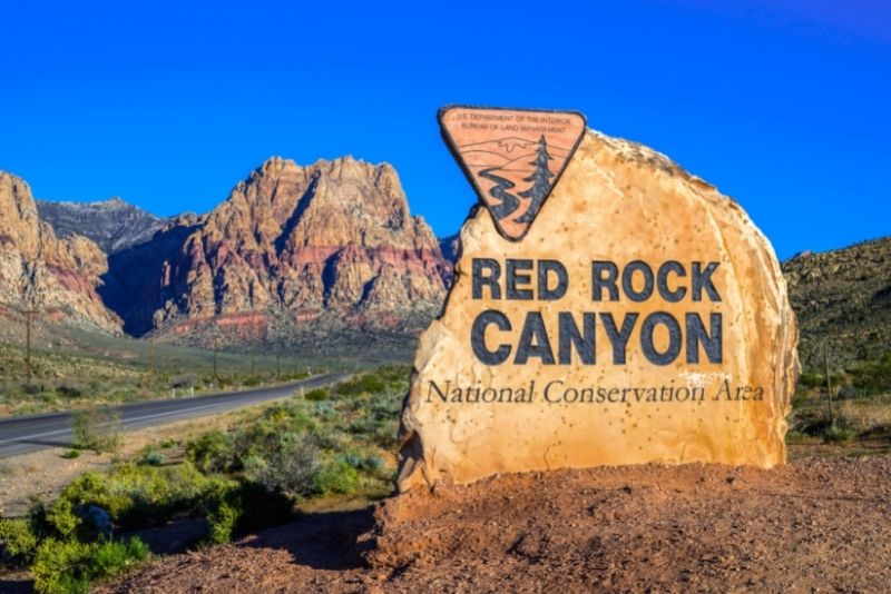 Las Vegas Red Rock Canyon - A Spectacular Desert Wonderland near