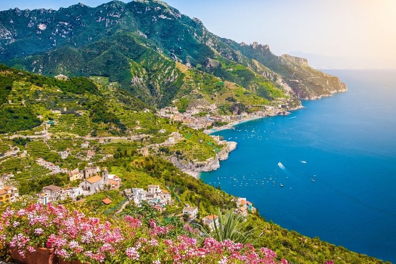 Positano and Amalfi small group boat tour from Rome with high speed train