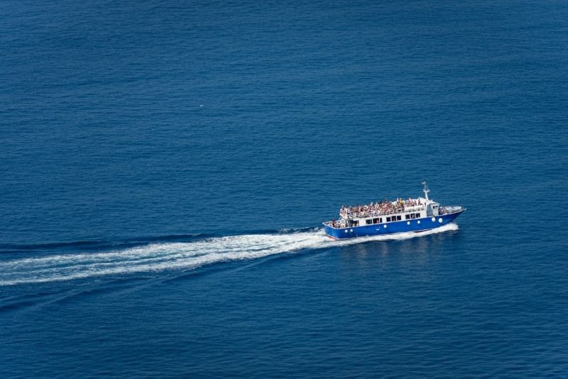 intera giornata Tour in barca condiviso delle Cinque Terre