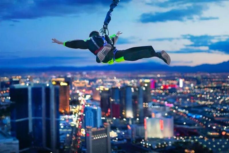 Skyjump at The Strat, Las Vegas