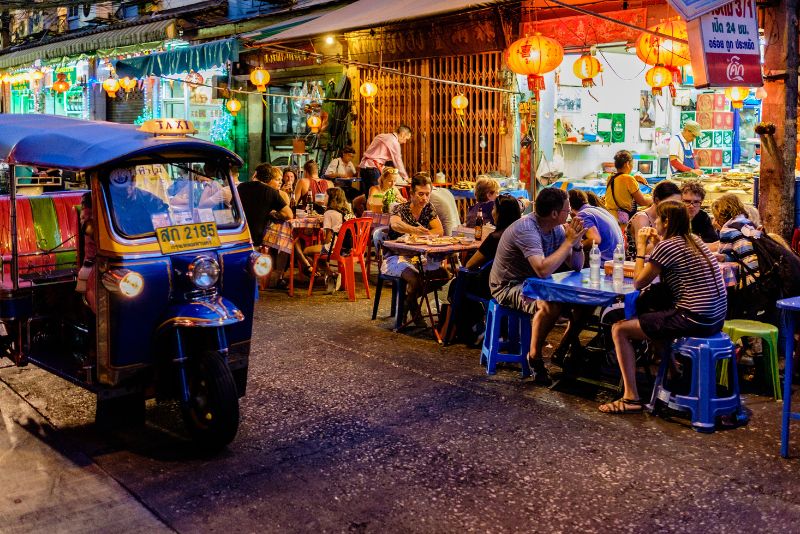 Bangkok Street Markets  Cool, Picturesque, Lively 😎 Enjoy Thailand