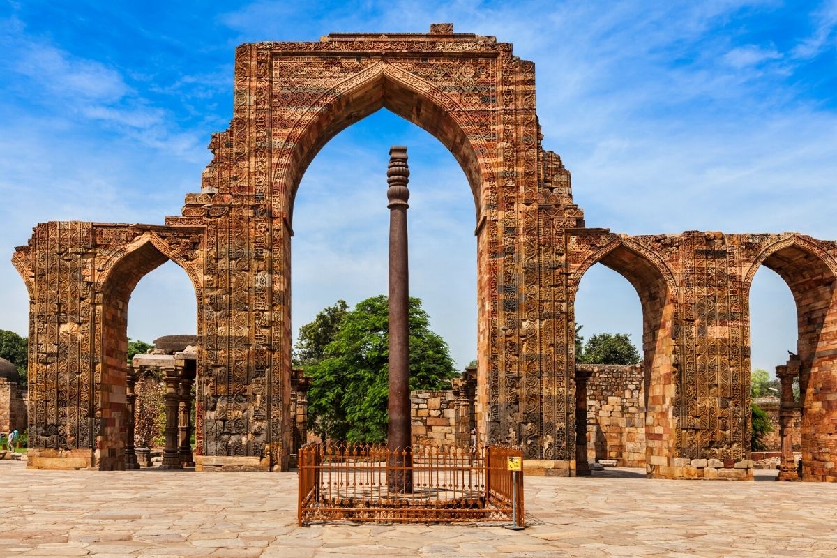 Iron Pillar, Delhi
