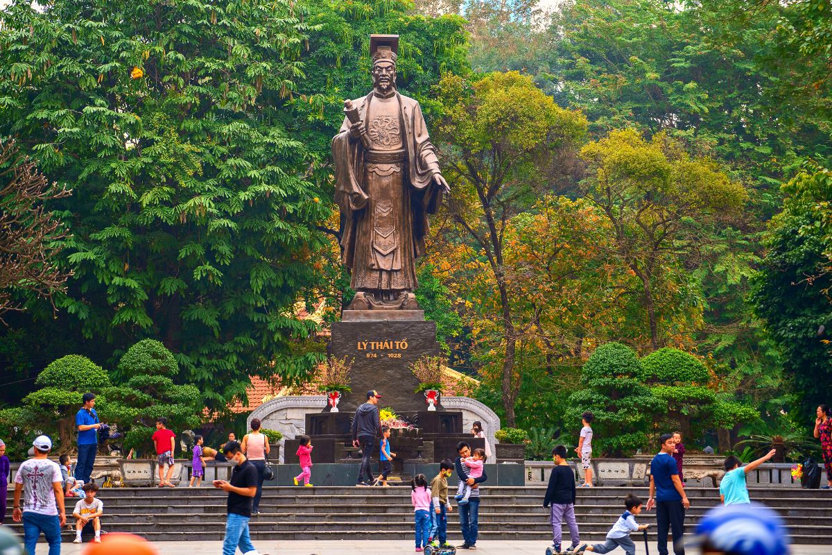 Ly Thai To Garden, Hanoi