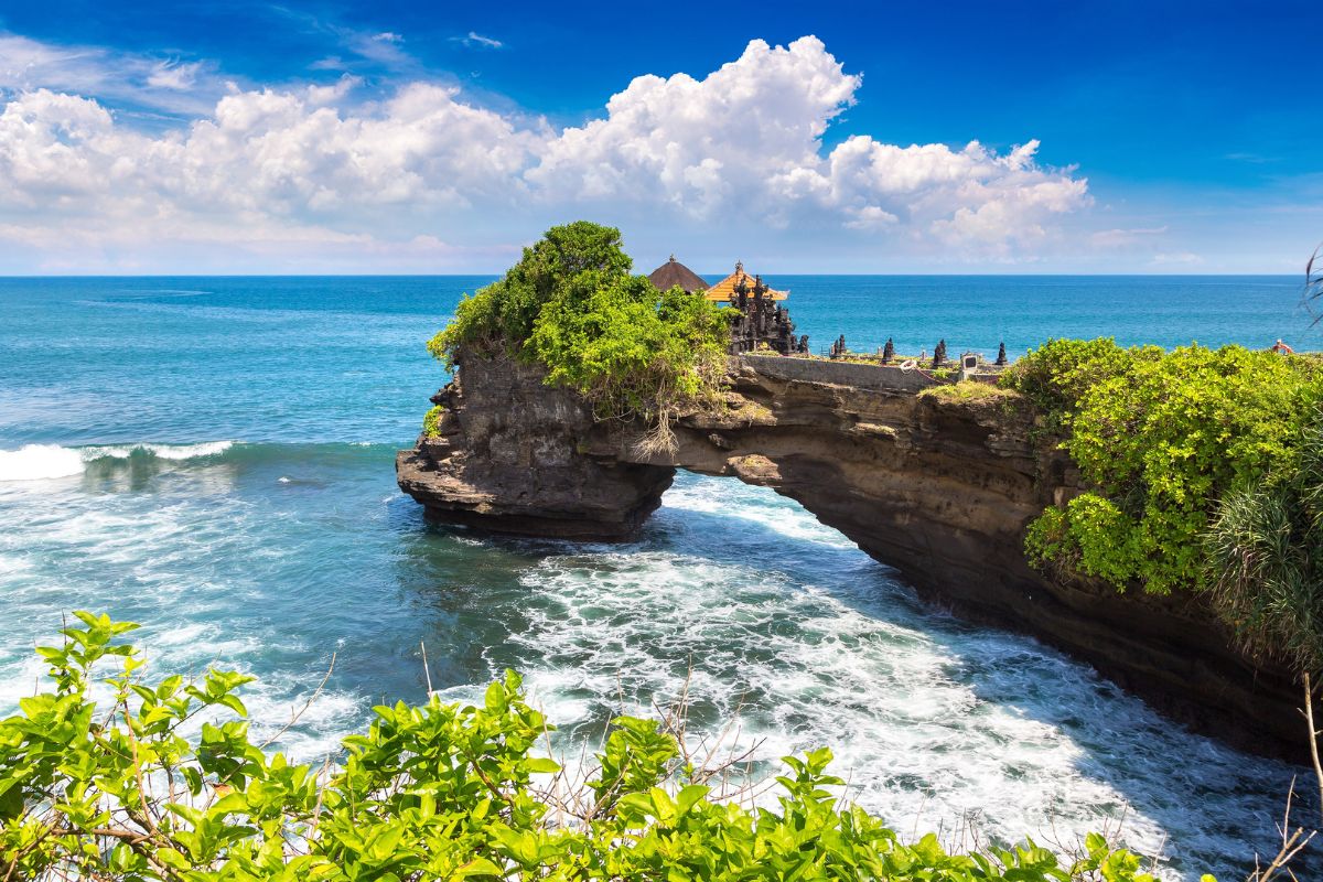 Pura Batu Bolong temple, Lombok