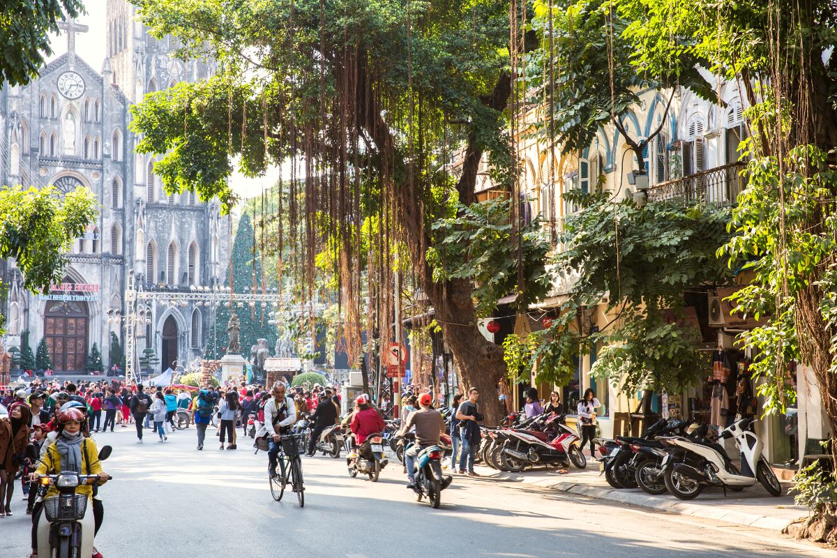 72 Fun & Unusual Things to Do in Hanoi - TourScanner