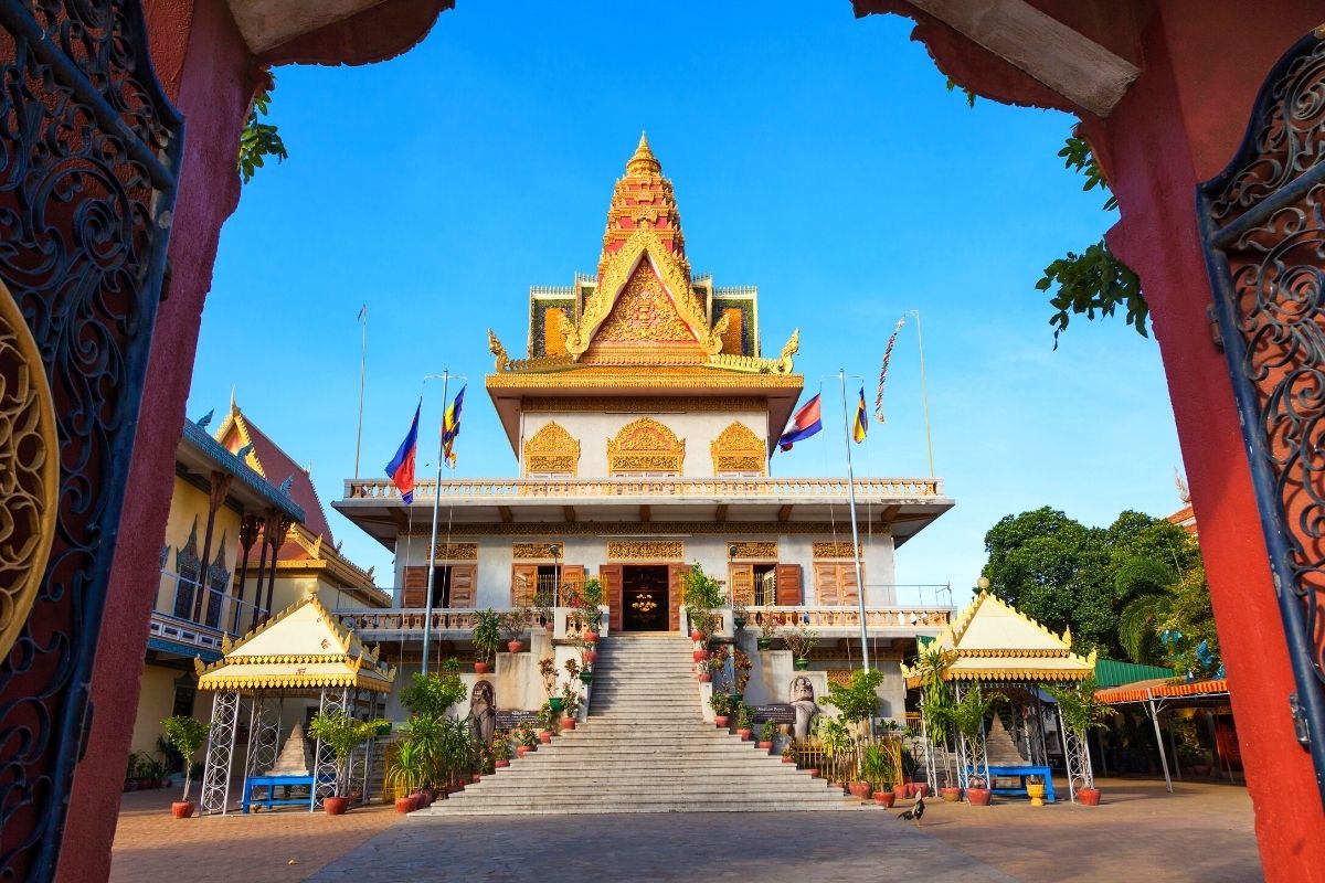 Wat Ounalom Monastery, Phnom Penh