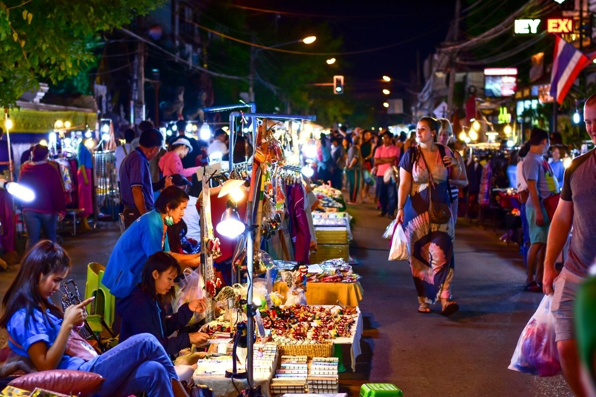 best night markets in Chiang Mai