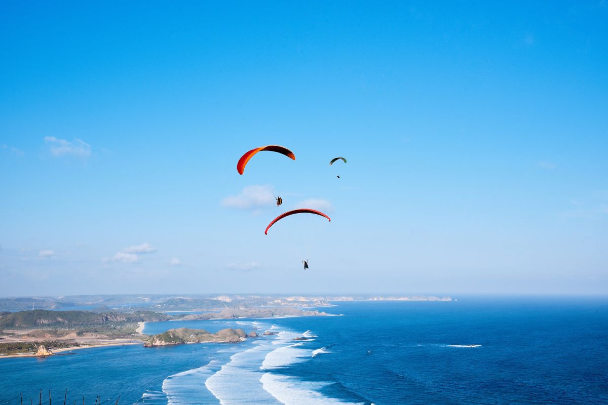 paragliding in Lombok