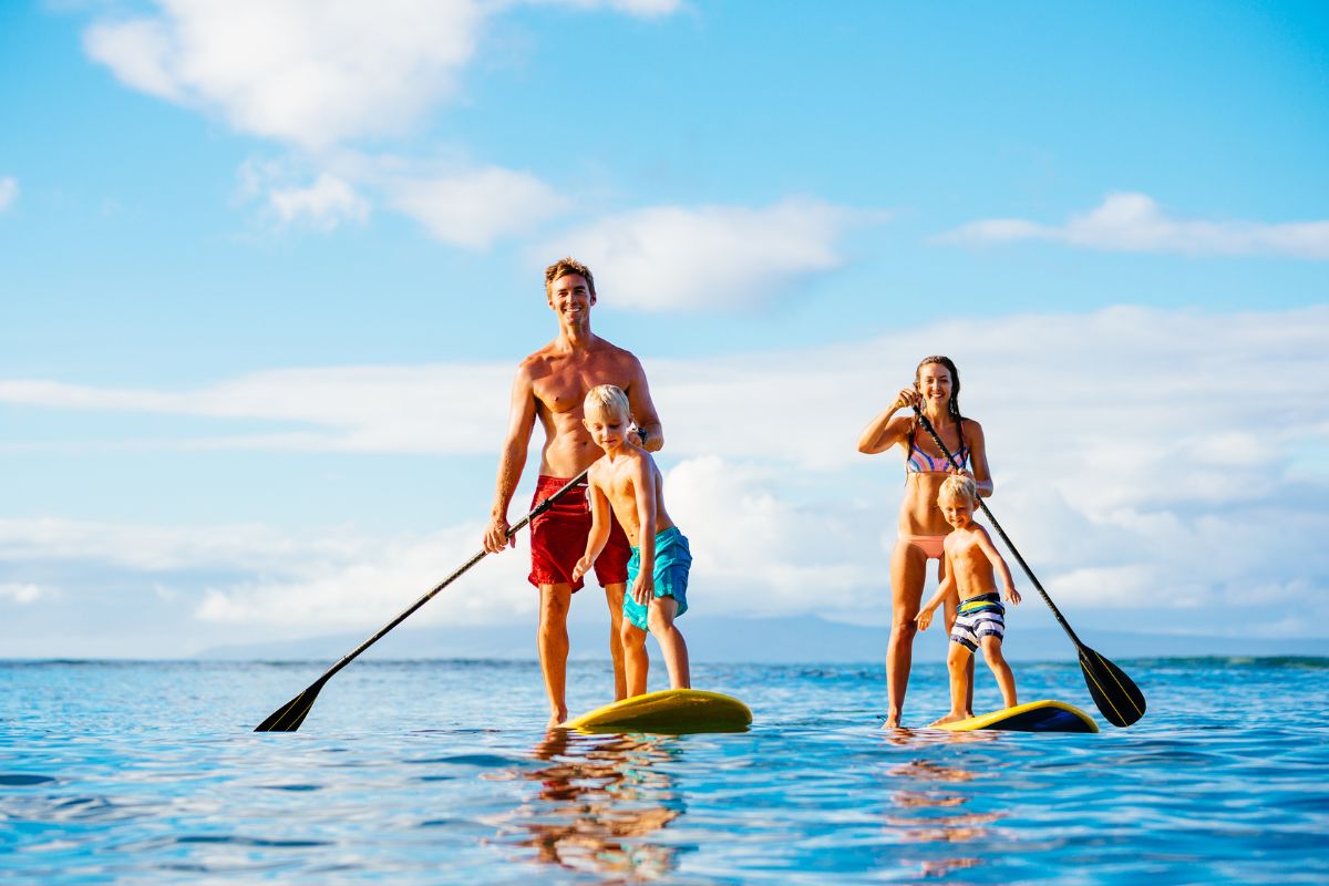 stand up paddleboard in Hanoi