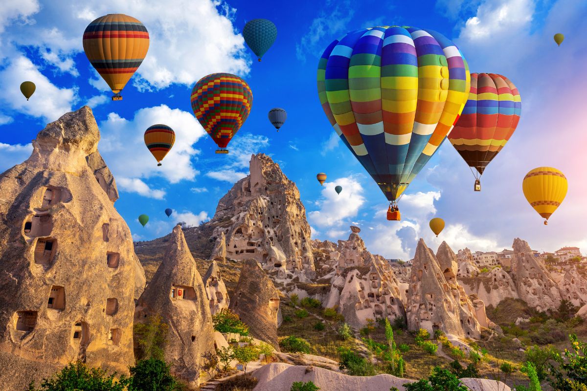 hot air balloon rides in Cappadocia