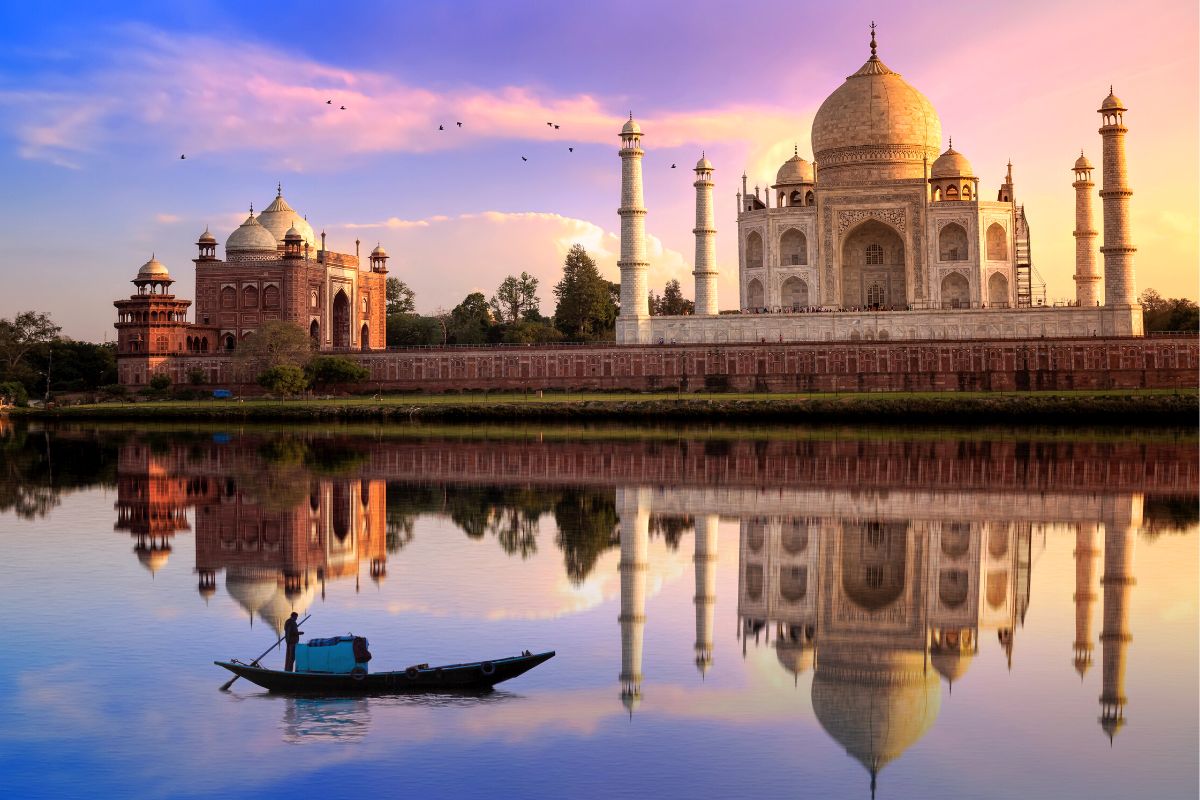 Taj Mahal Tour from Delhi