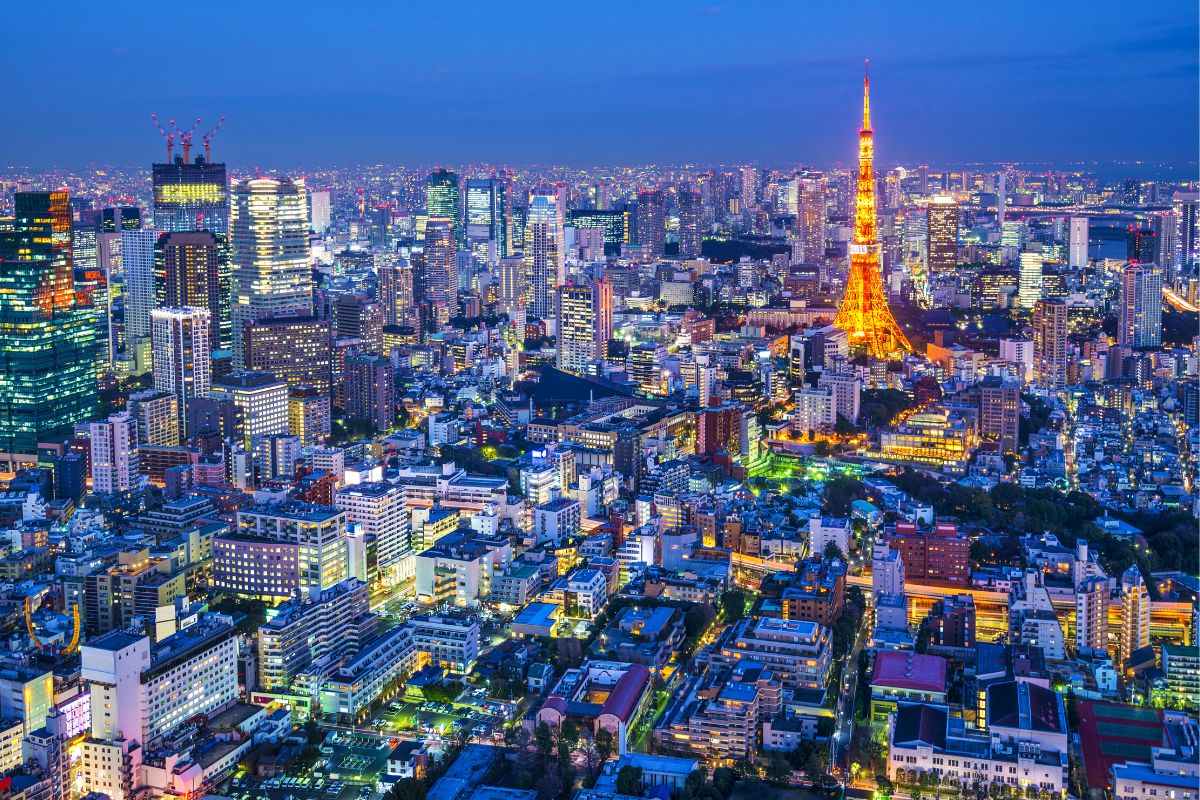 17 Iconic Streets in Tokyo You Must See to Believe