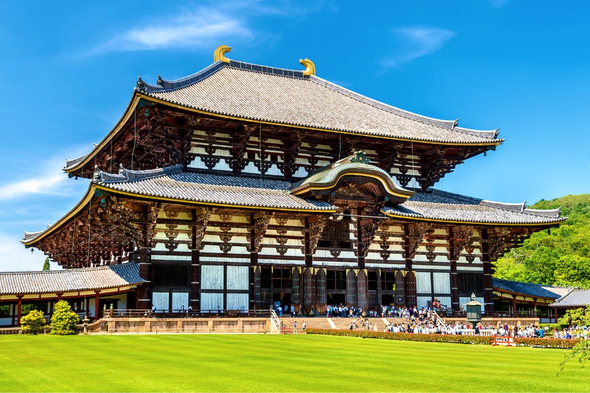 Nara tours from Osaka