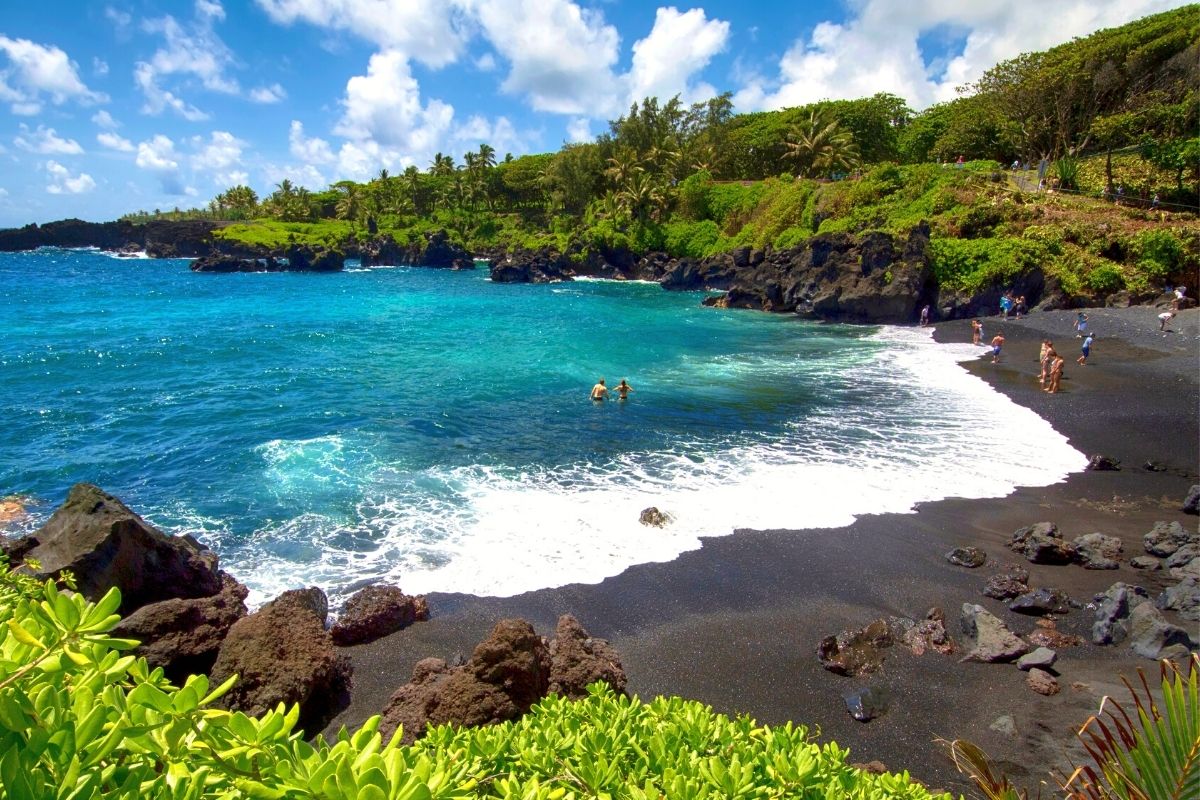 Waiʻānapanapa State Park, Maui