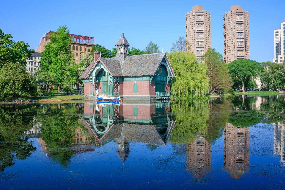 Charles A. Dana Discovery Center, Central Park