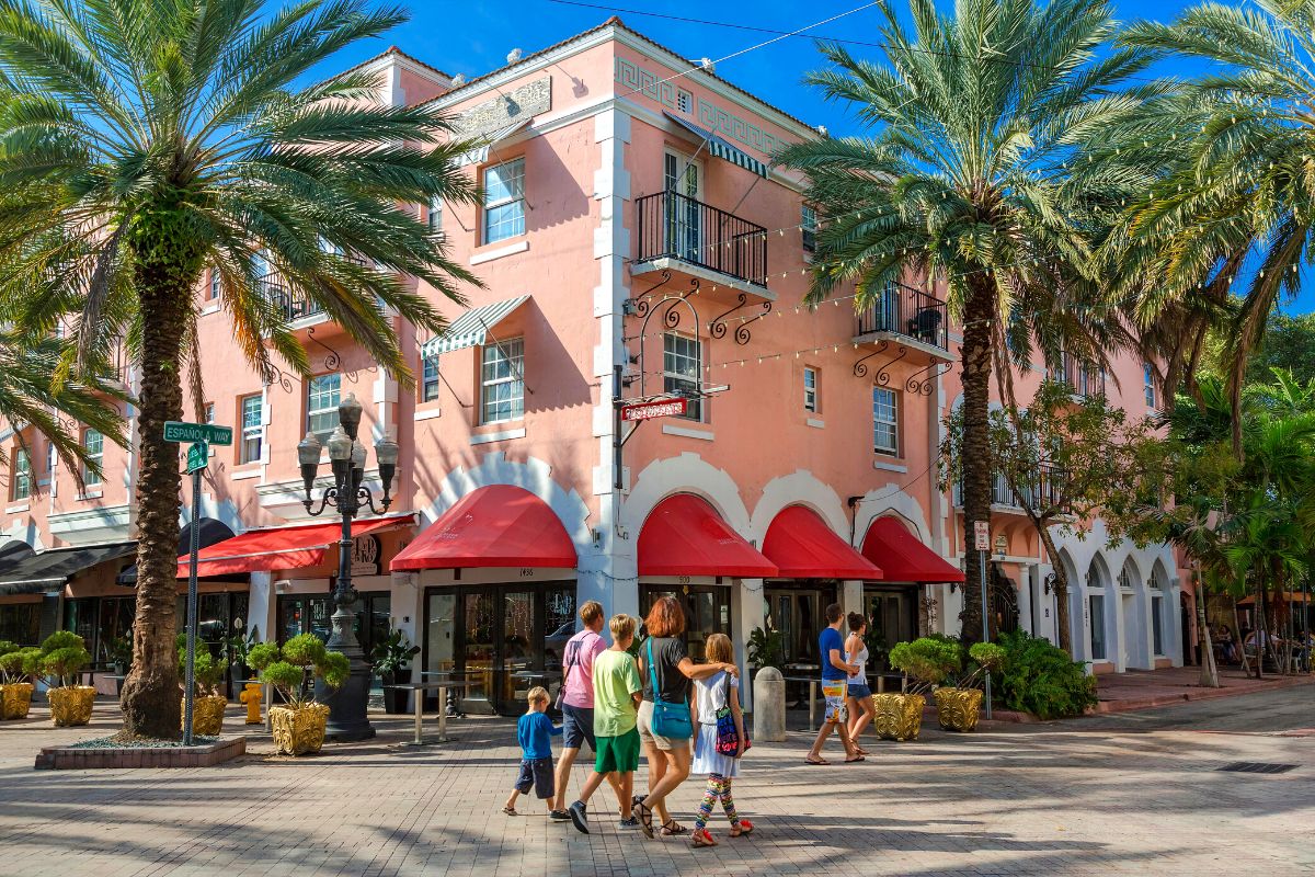 Española Way, South Beach, Miami