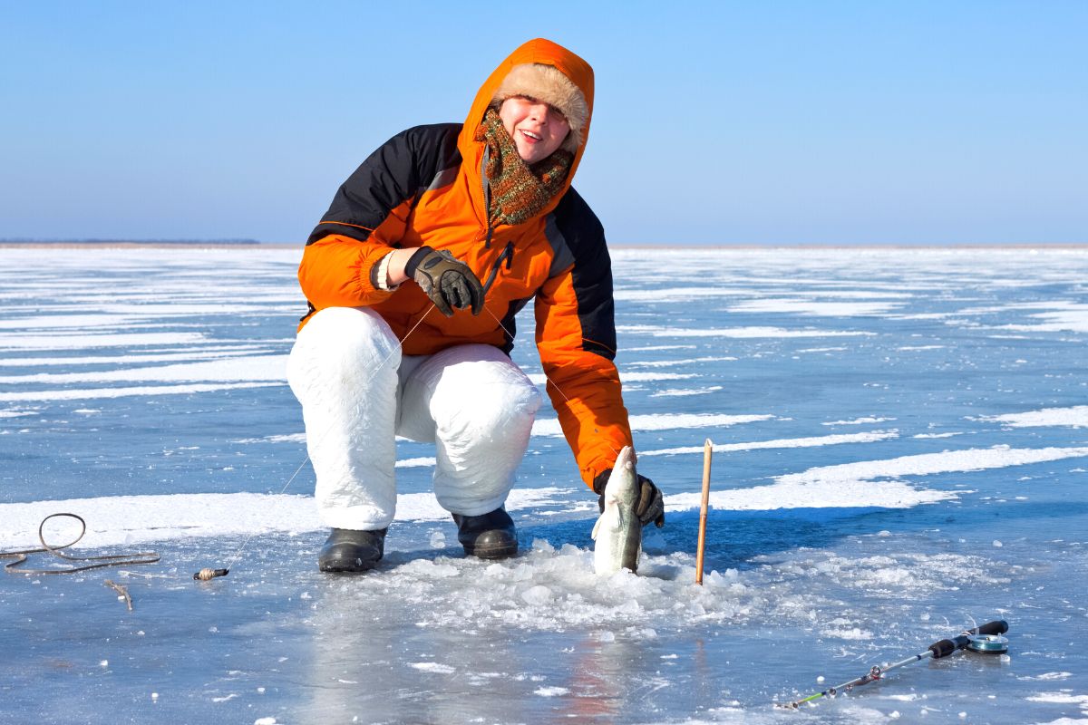 ice fishing in Rovaniemi