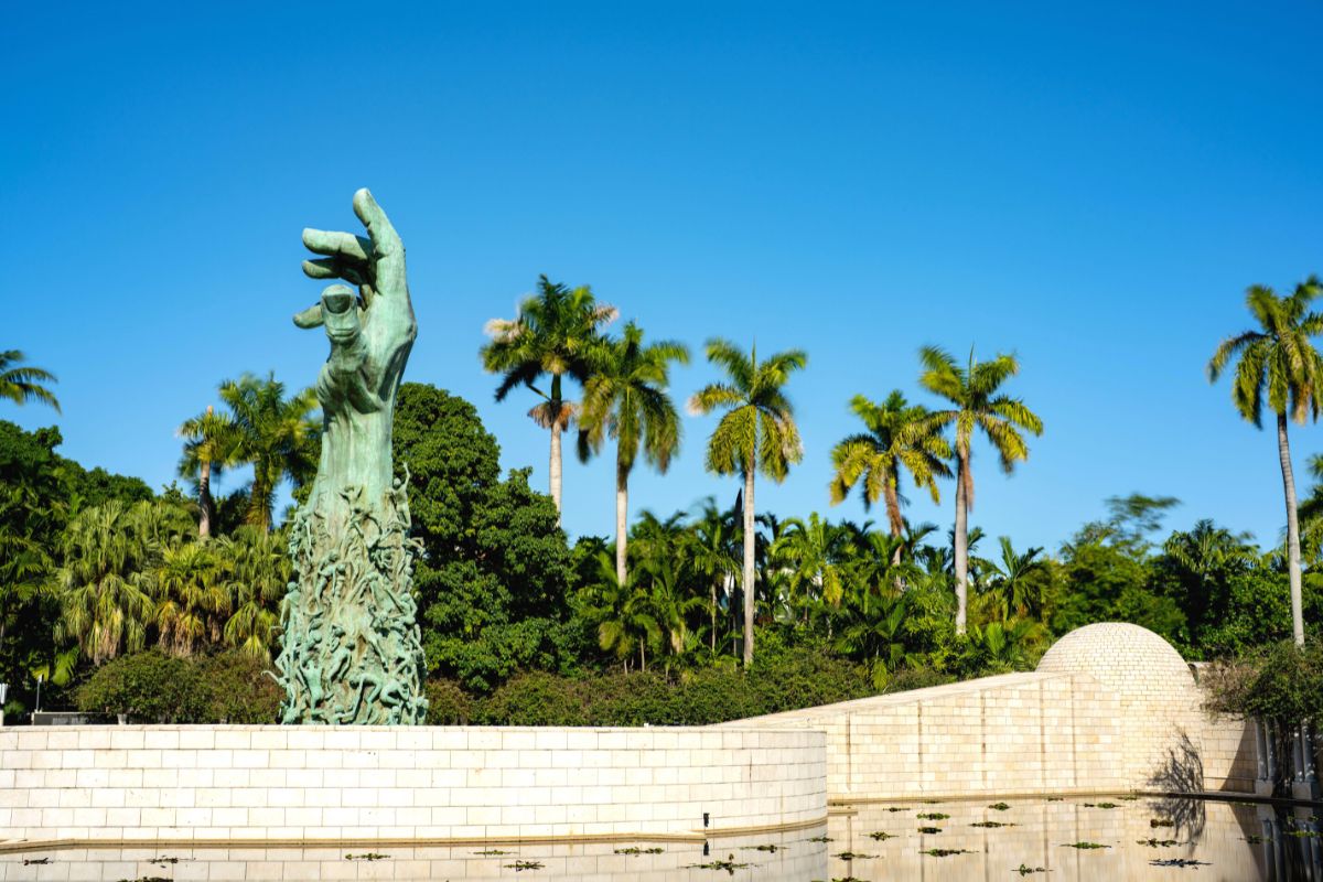 Holocaust Memorial Miami Beach