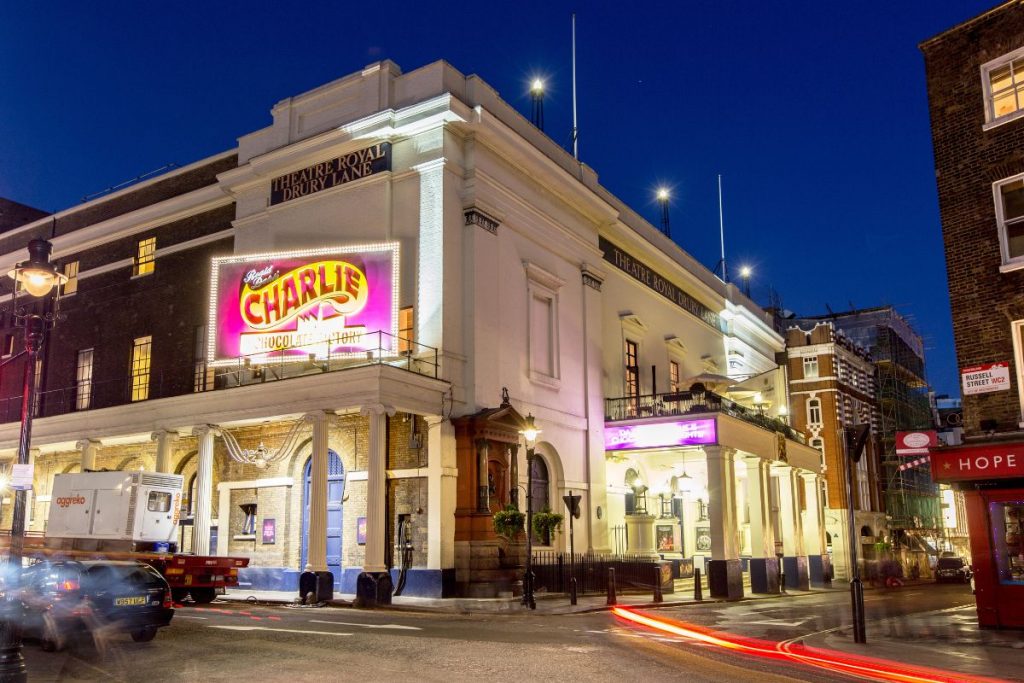 List of West End Theaters – Which One is Best? - TourScanner