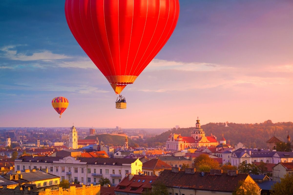 hot air balloon rides over Vilnius