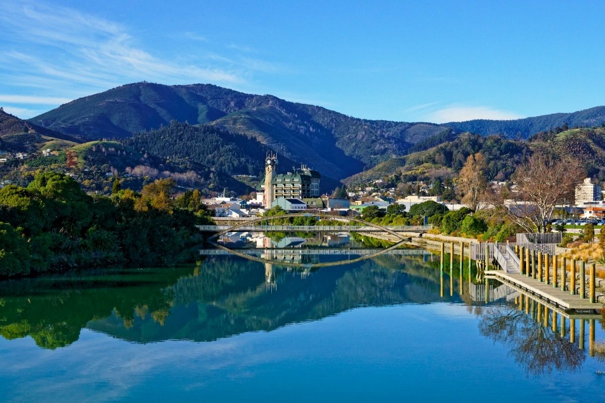 https://tourscanner.com/blog/wp-content/uploads/2023/03/things-to-do-in-Nelson-New-Zealand.jpg