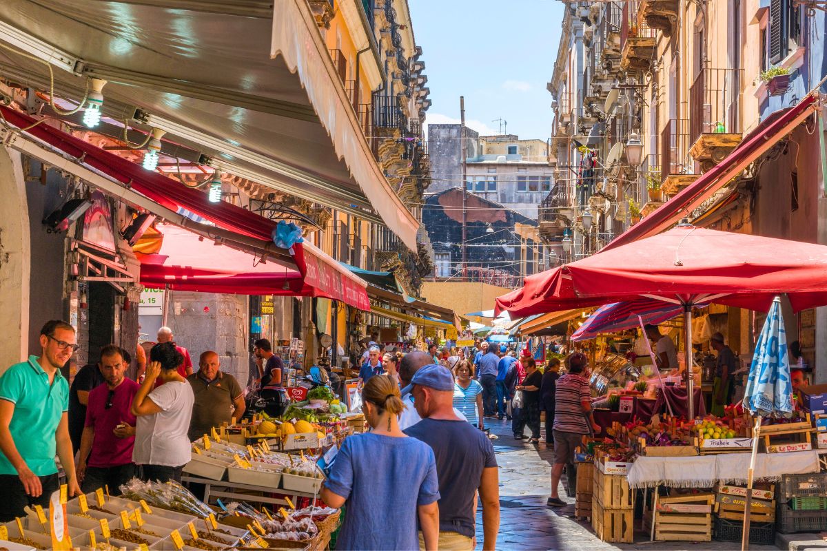 food tours in Catania
