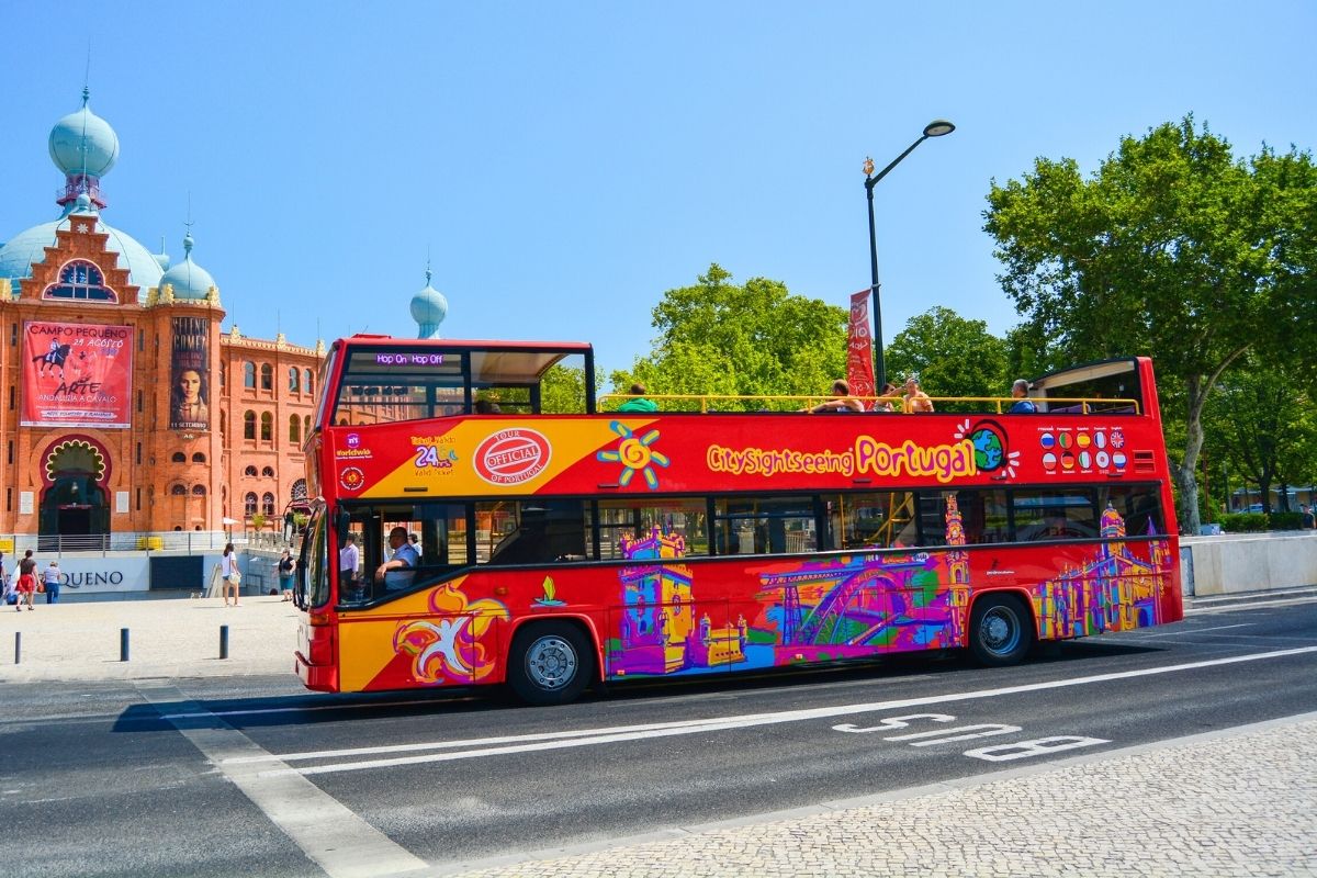 hop on hop off bus tour in Lisbon