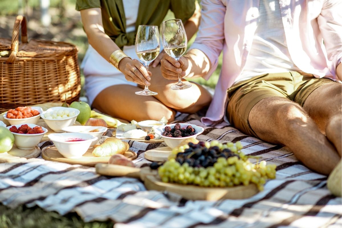 vineyard picnics in Hunter Valley