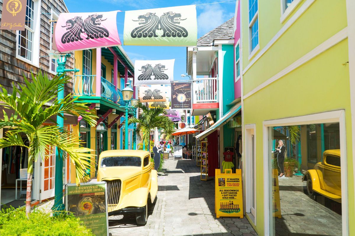 30 Fun & Unusual Things to Do in St. Maarten - TourScanner