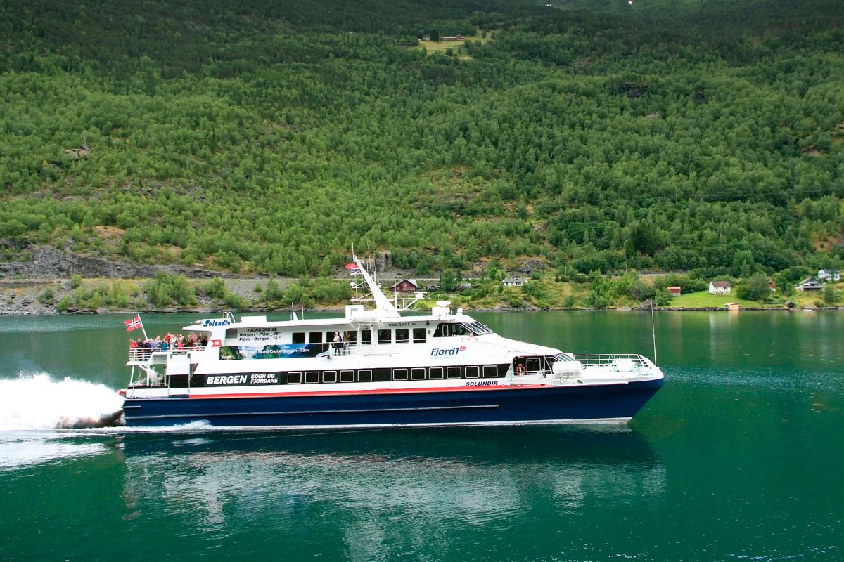 boat tours in Bergen