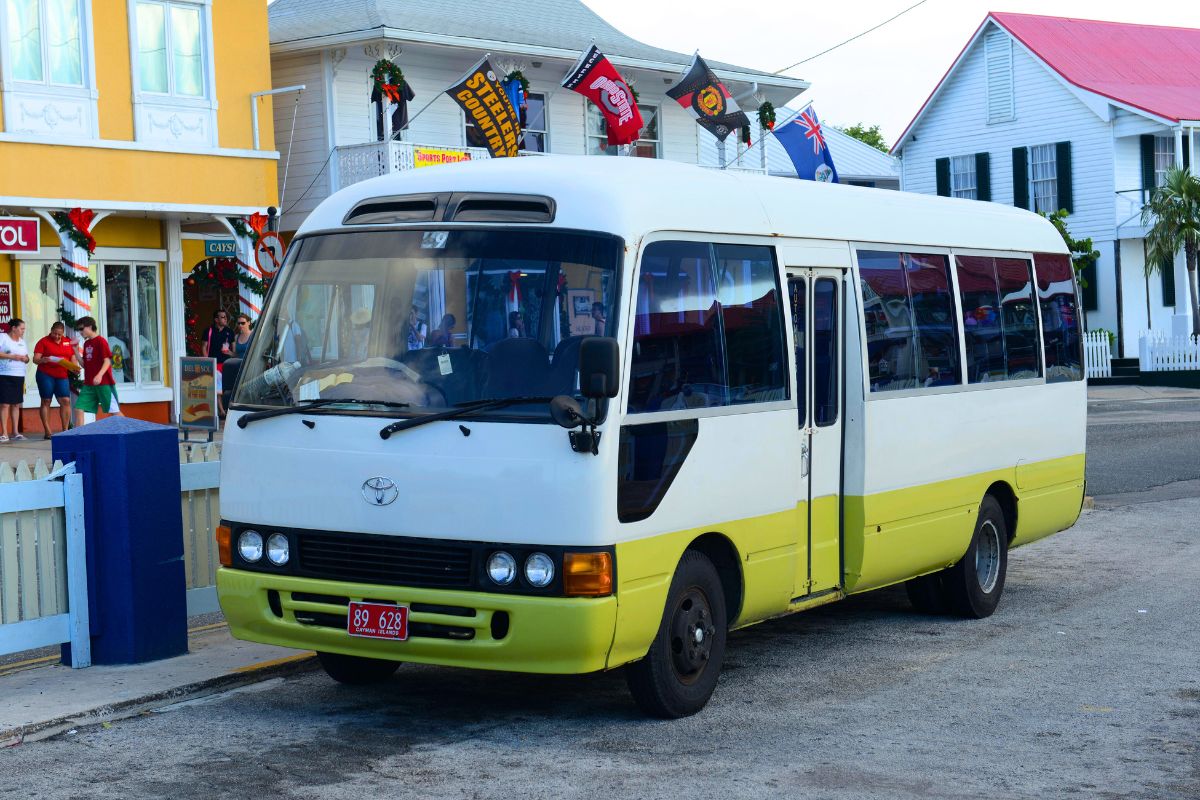 bus tours in Grand Cayman, Cayman Islands