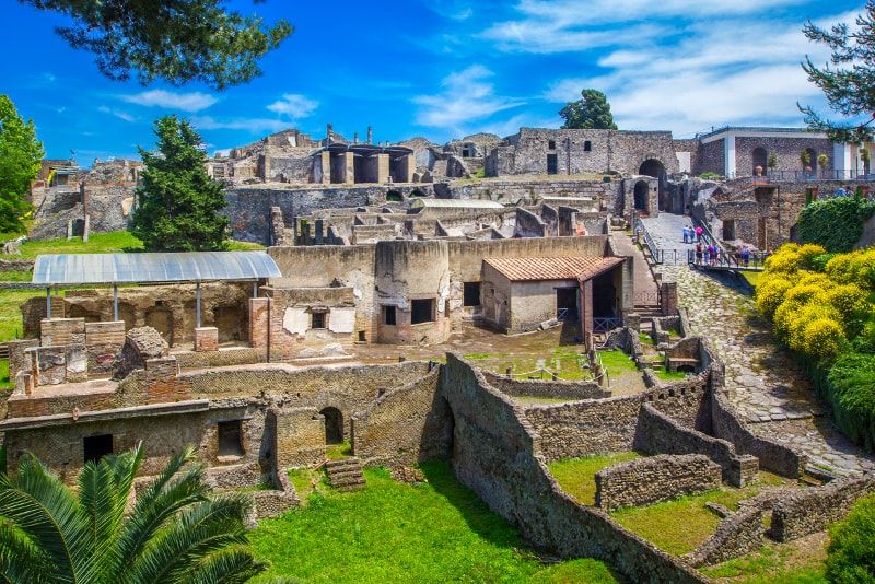 pompeii-from-positano