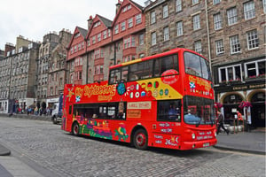 Hop on Hop off Bus Tours in Edinburgh