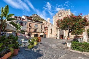 Walking Tours in Taormina