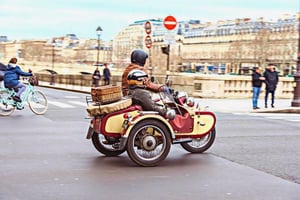 Tour in sidecar a Parigi